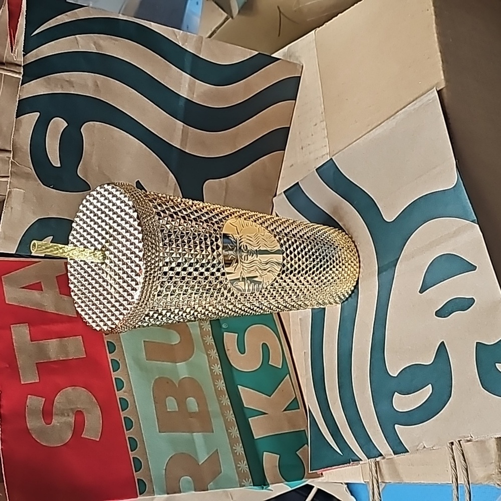 NWT Starbucks Gold Studded Tumbler 24 oz.